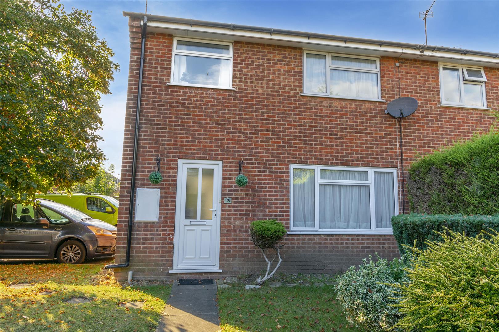 Wallis Close, Draycott Robert Ellis Estate Agents